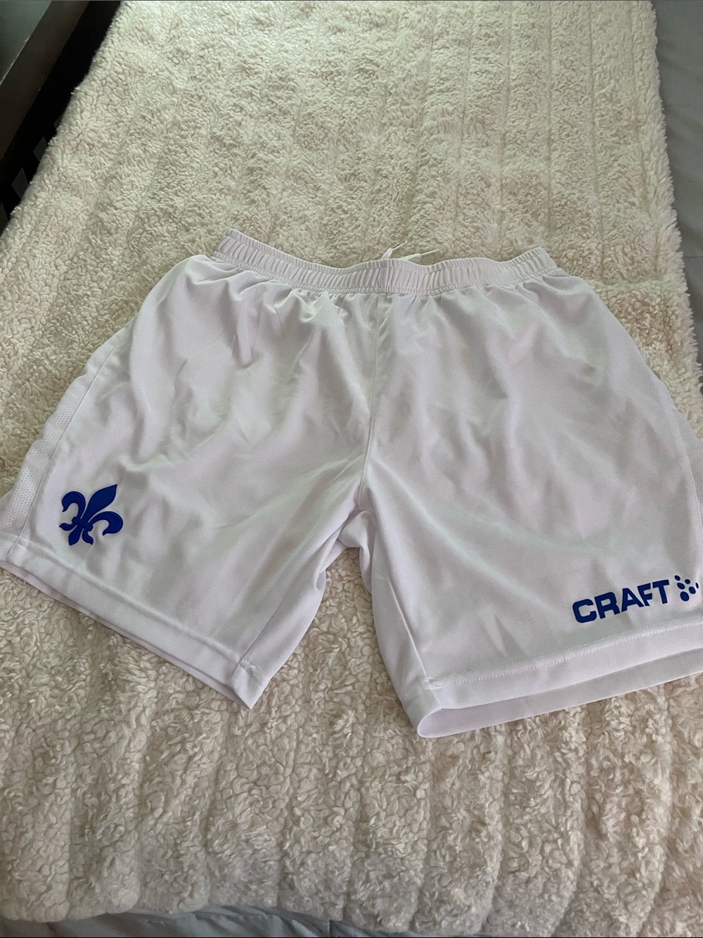 SV Darmstadt 98 white home/away football shorts - white with blue